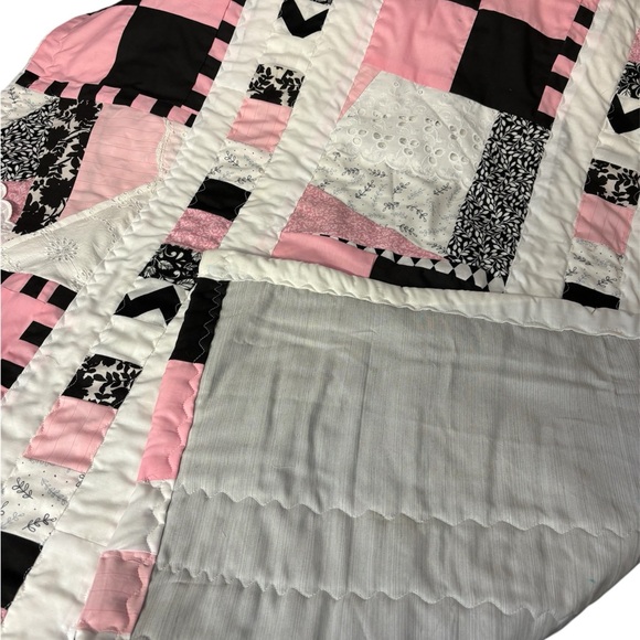 Baby or lap quilt. 36”x39” approx.  pink white black and lace - Picture 12 of 14